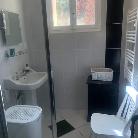 Semesterbostad 1 Magalas