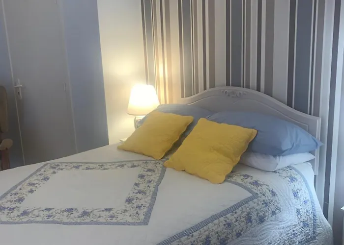 1 Hébergement de vacances *